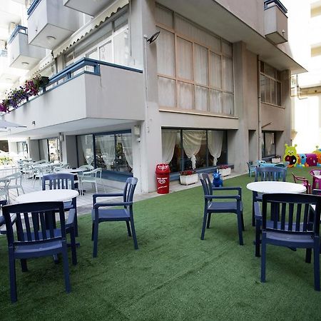 Hotel Sahib Cattolica Dış mekan fotoğraf